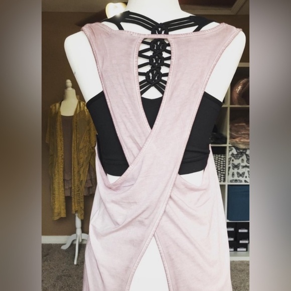 Mono B open back overlay flowy muscle tank - Picture 1 of 8